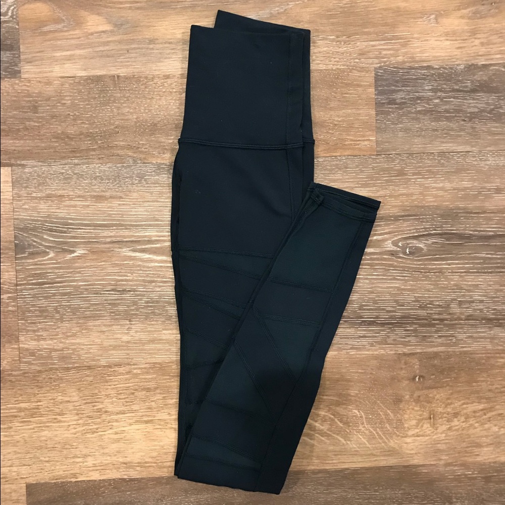 cut out lulu lemon leggings